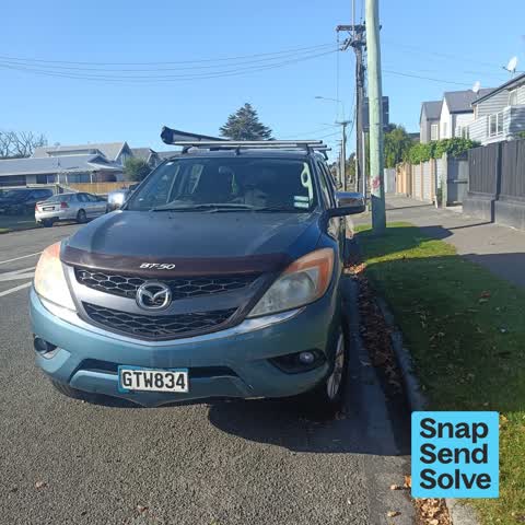 Abandoned Vehicle, a report photo