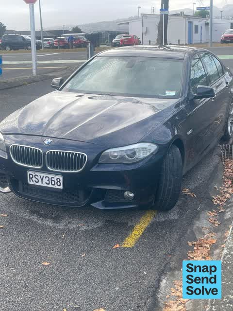 Abandoned Vehicle, a report photo