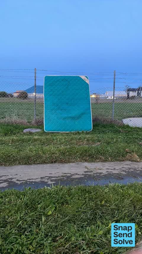 Dumped Rubbish, a report photo