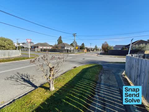 Damaged Street Sign, a report photo