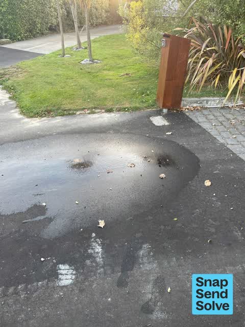 Water Leak, a report photo