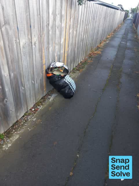 Dumped Rubbish, a report photo