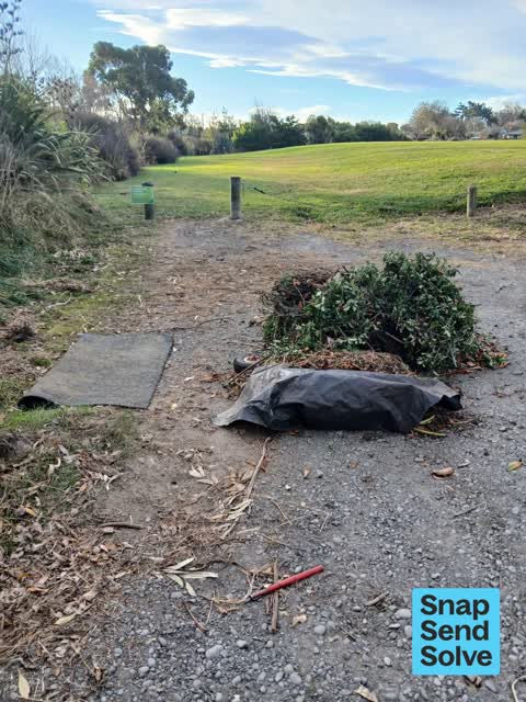 Dumped Rubbish, a report photo