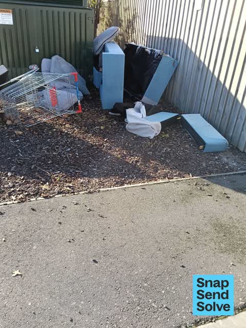 Dumped Rubbish, a report photo
