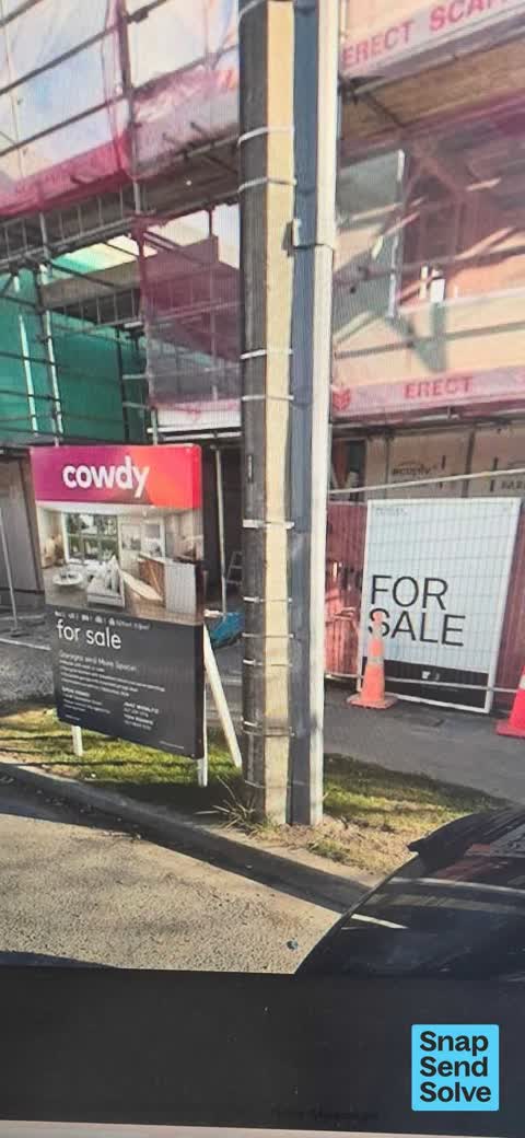 Poles and Signage - General, a report photo