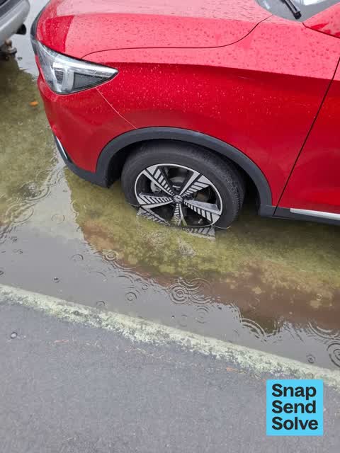 Street Gutters / Storm Water, a report photo