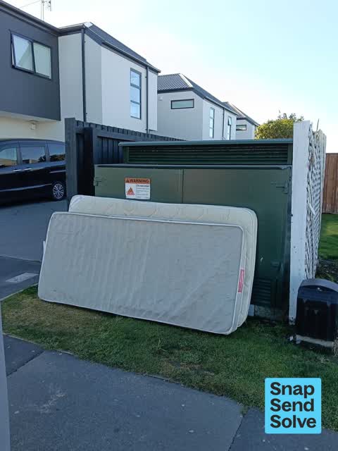 Dumped Rubbish, a report photo