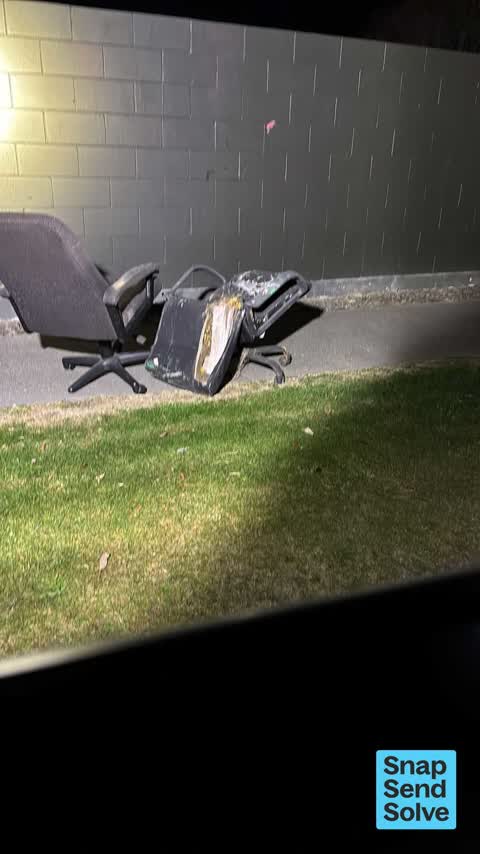 Dumped Rubbish, a report photo