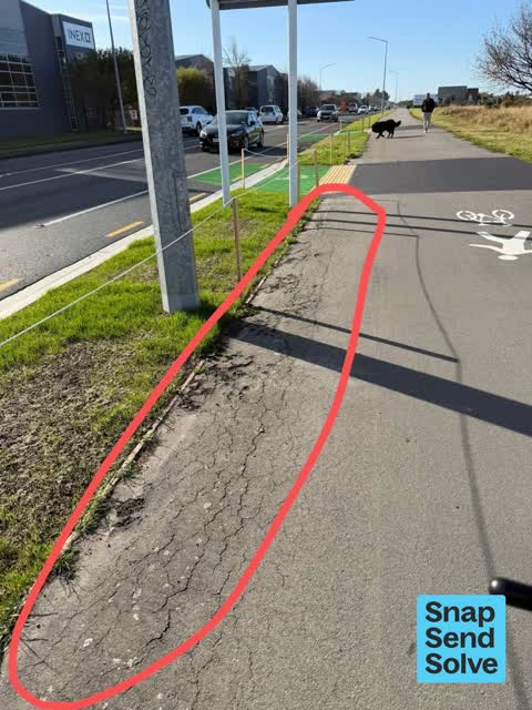 Pavement - Damaged, a report photo
