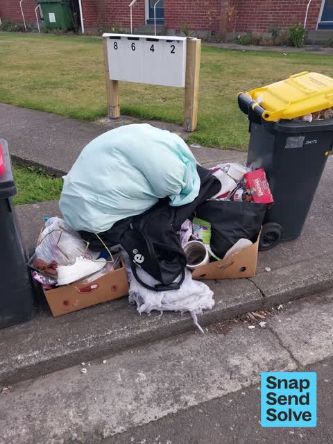 Dumped Rubbish, a report photo