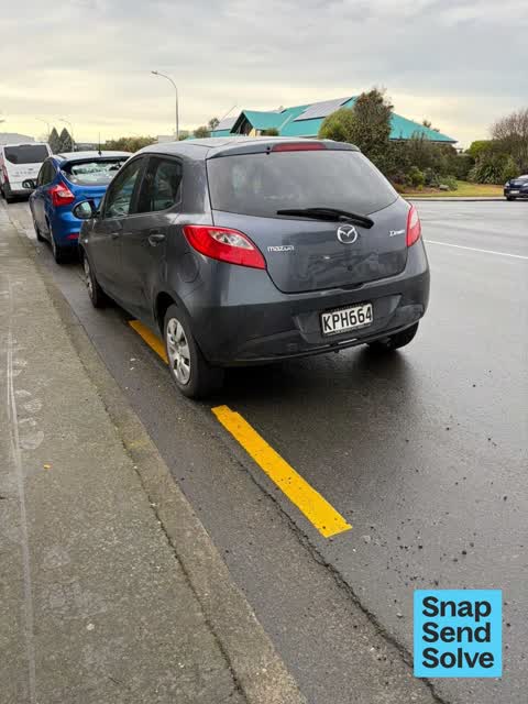 Hazard, vehicle, a report photo