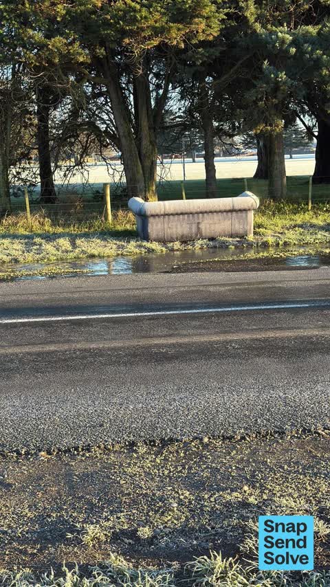 Dumped Rubbish, a report photo