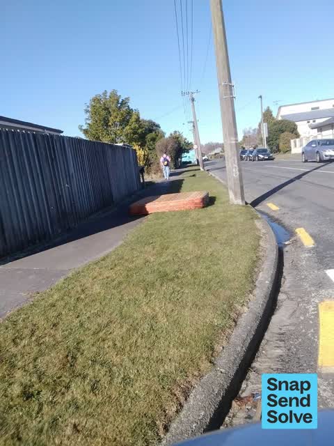 Dumped Rubbish, a report photo