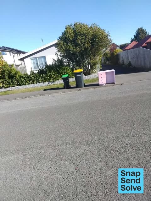 Dumped Rubbish, a report photo