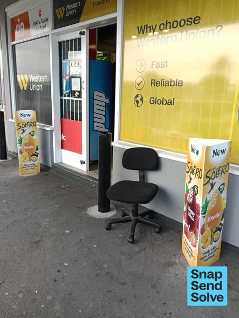 Dumped Rubbish, a report photo