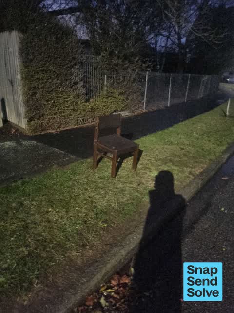 Dumped Rubbish, a report photo