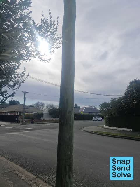 Damaged Street Sign, a report photo