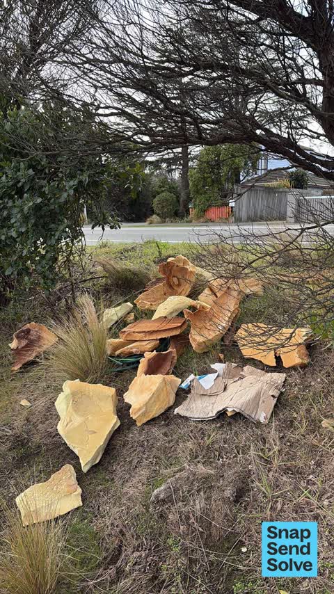 Dumped Rubbish, a report photo