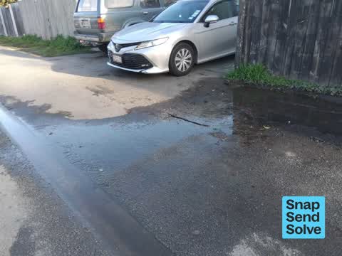 Water Leak, a report photo