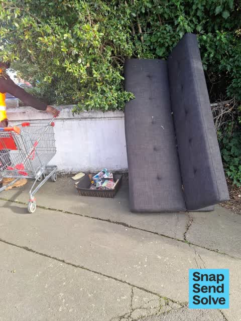 Dumped Rubbish, a report photo