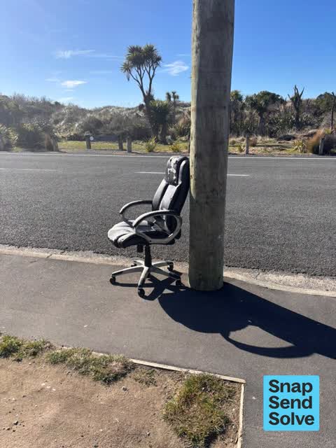 Dumped Rubbish, a report photo