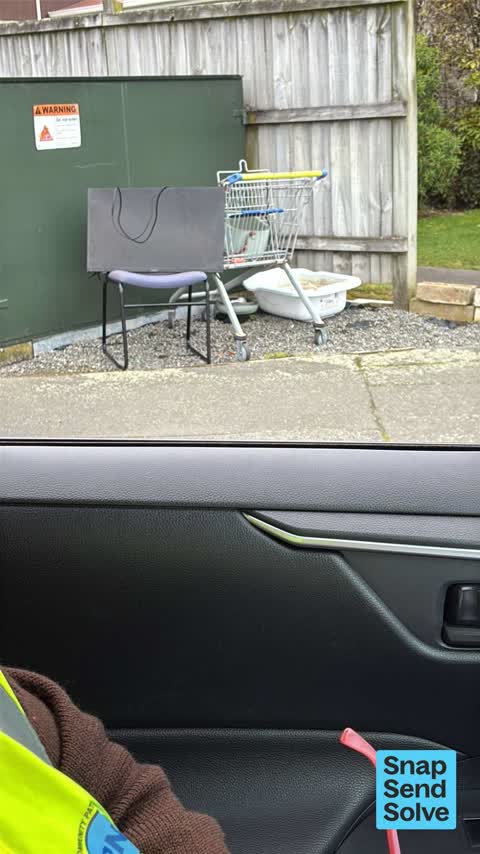 Dumped Rubbish, a report photo