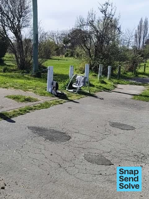 Dumped Rubbish — a report photo