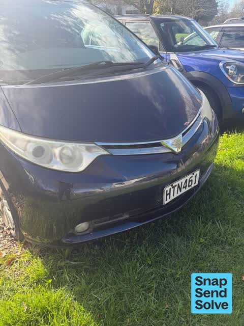Abandoned Vehicle, a report photo