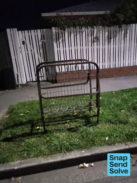 Dumped Rubbish, a report photo
