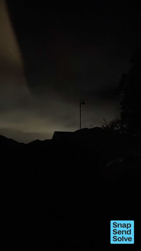 Street Light Outage, a report photo