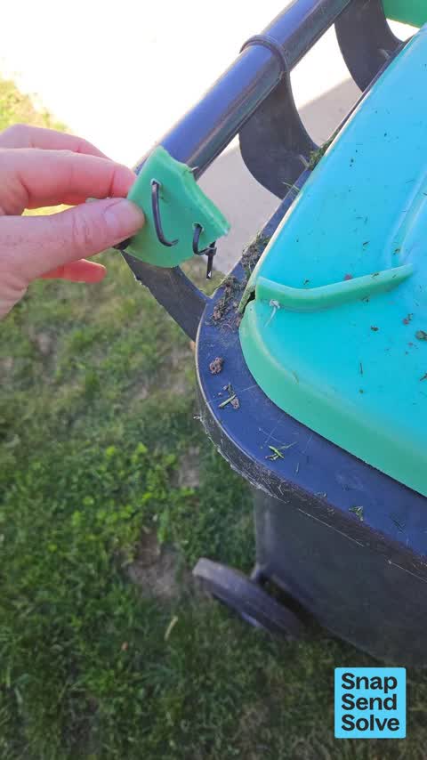 Rubbish and Bins - General, a report photo