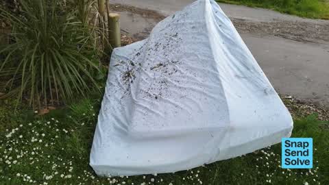 Dumped Rubbish, a report photo
