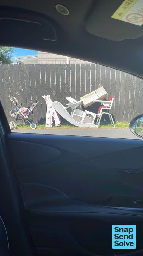 Dumped Rubbish, a report photo