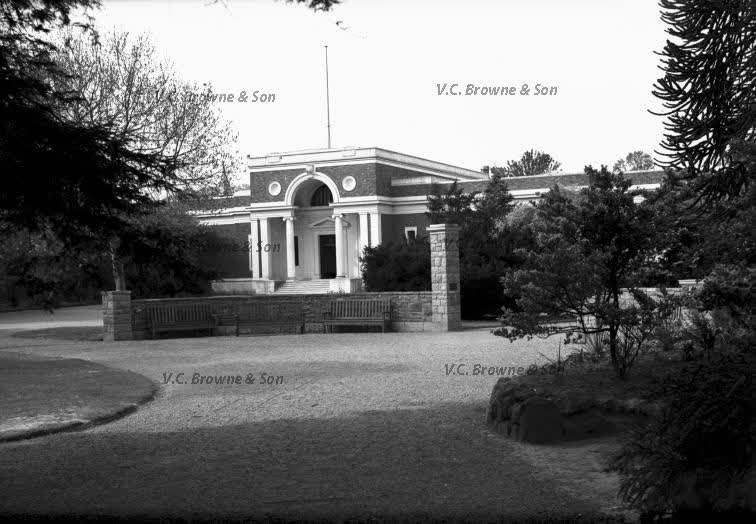 The Art Gallery (PB0313/2), 1949