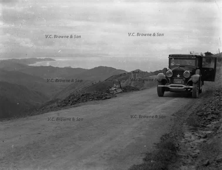 Summit road and old car (PB0804/14), 1930