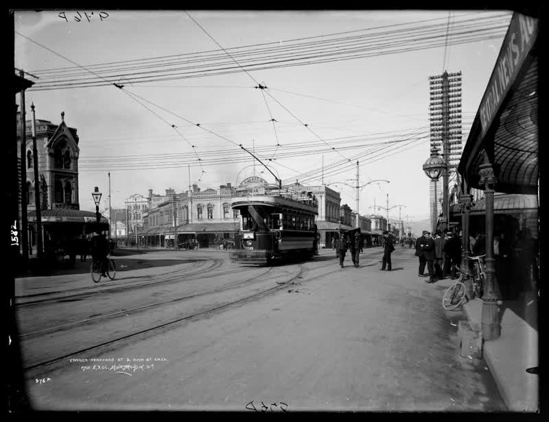 Corner Hereford Street and High Street, Christchurch, 1905