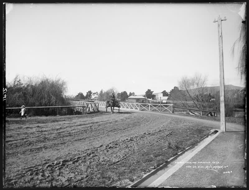 Bridge over the Heathcote, Christchurch, 1905