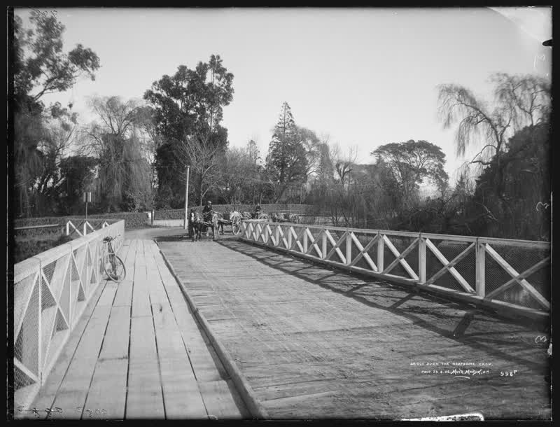 Bridge over the Heathcote, Christchurch, 1905