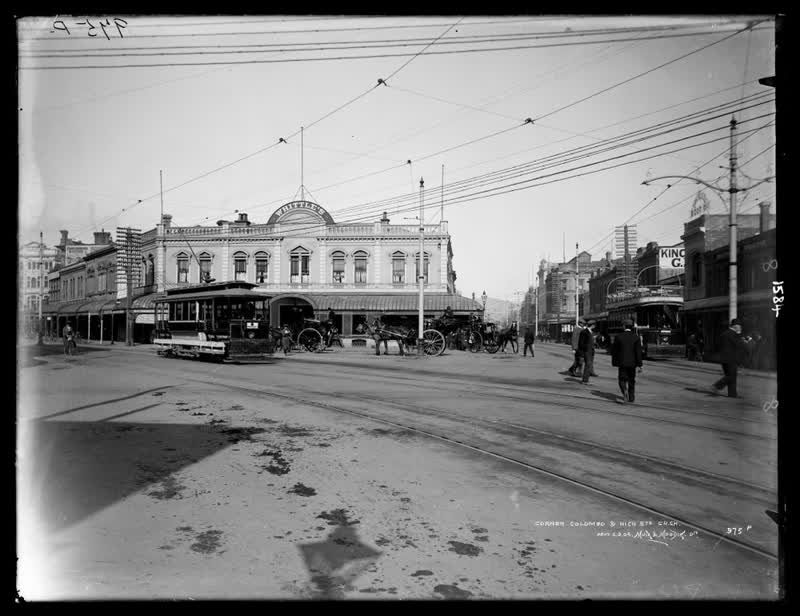 Corner Colombo and High Streets, Christchurch, 1905