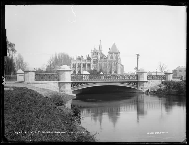 Victoria Street Bridge and Supreme Court, Christchurch, 1880