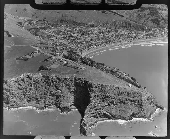 Redcliffs, Christchurch, 1947