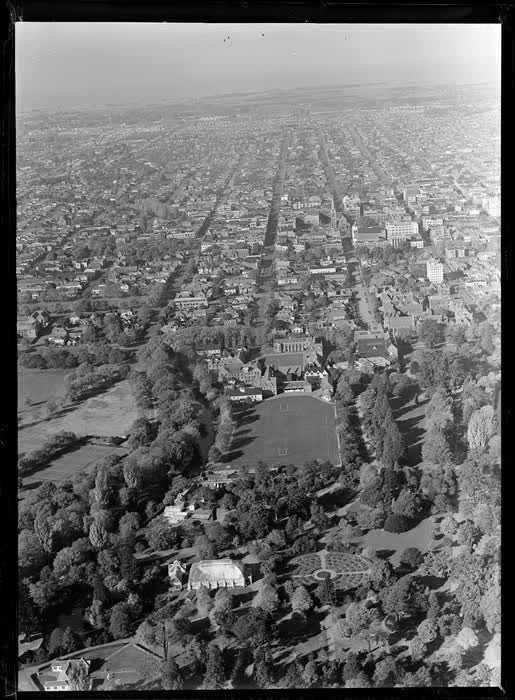 Christchurch Botanic Gardens, looking toward the city centre, 1950