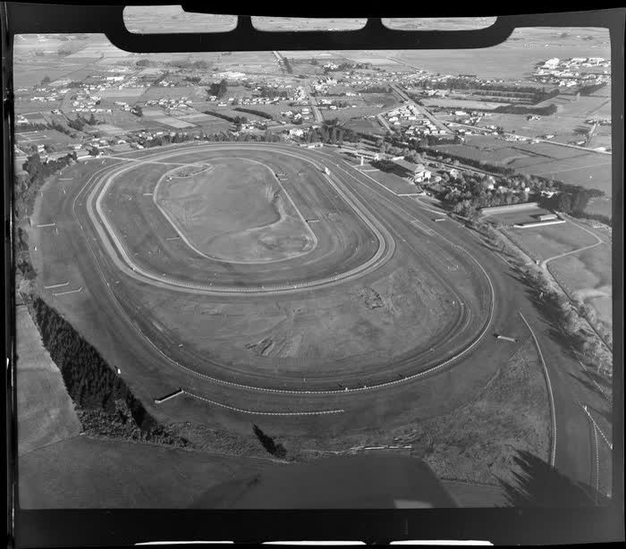 Riccarton Racecourse, Christchurch, 1950
