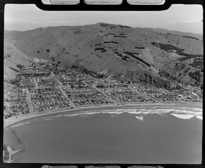 Sumner and the beach, Christchurch, 1947