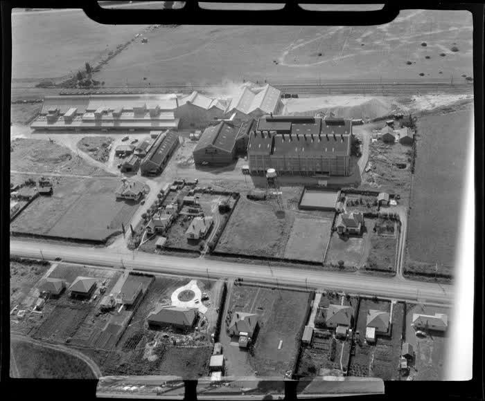 K P Fertiliser factory, Hornby, Christchurch, 1955