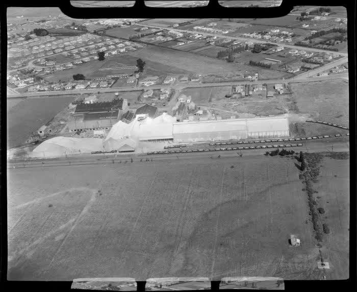 K P Fertiliser factory, Hornby, Christchurch, 1955