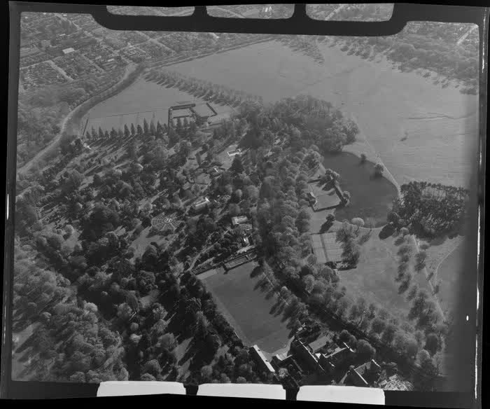 Christchurch Botanical Gardens, 1955