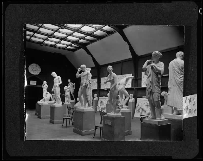 Copy of a photograph depicting the Sculpture Gallery, Canterbury Museum in Christchurch, 1912