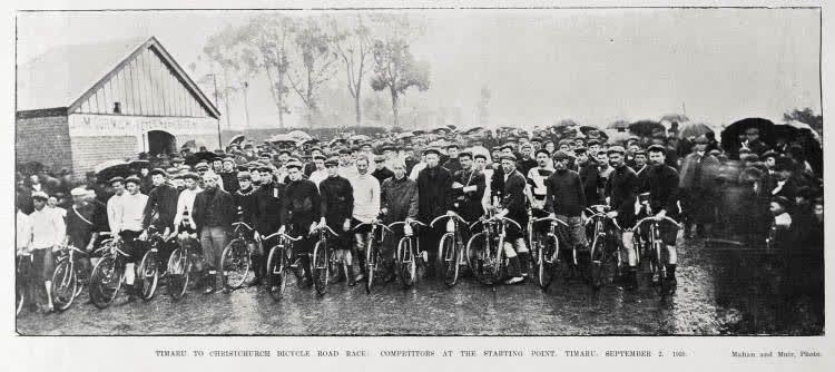 TIMARU TO CHRISTCHURCH BICYCLE ROAD RACE: COMPETITORS AT THE STARTING POINT, TIMARU, SEPTEMBER 2, 1905, 1905