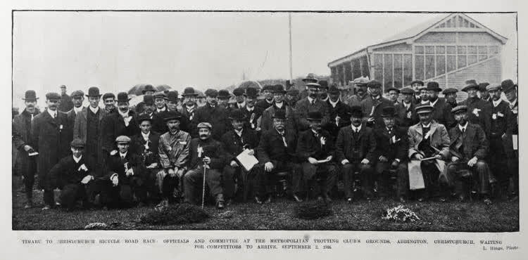 TIMARU TO CHRISTCHURCH BICYCLE ROAD RACE: OFFICIALS AND COMMITTEE AT THE METROPOLITAN TROTTING FOR COMPETITORS TO ARRVE, SEPTEMBER 2, 1905, 1905